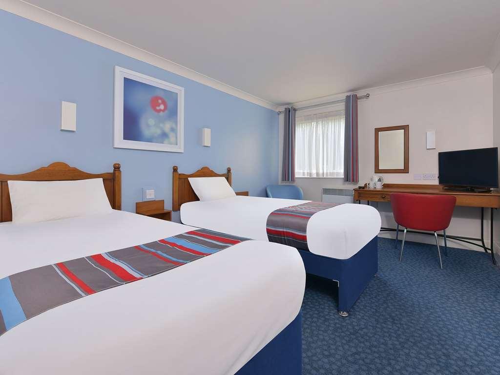 Travelodge Derby Chaddesden Room photo