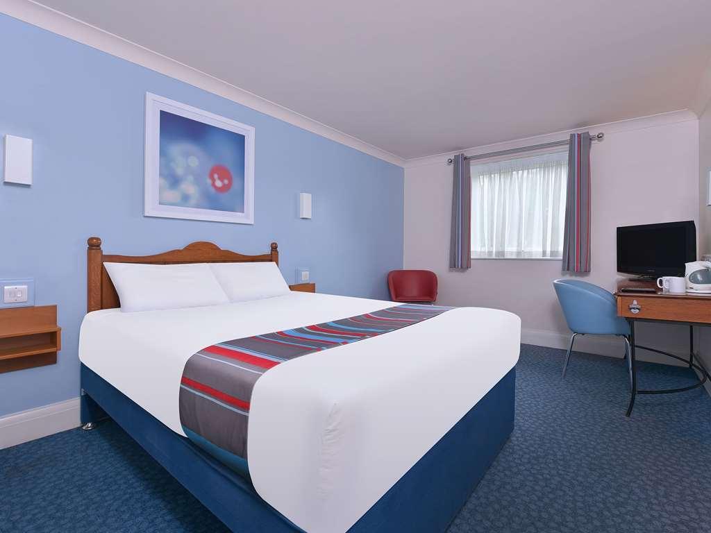 Travelodge Derby Chaddesden Room photo