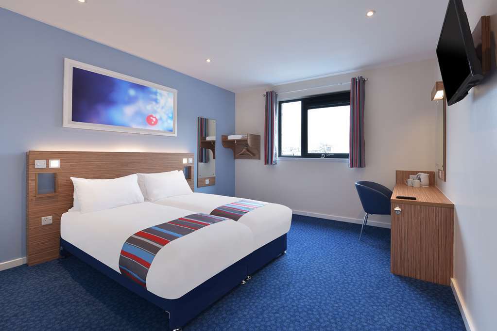 Travelodge Derby Chaddesden Room photo